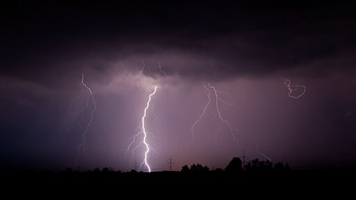 雷の画像